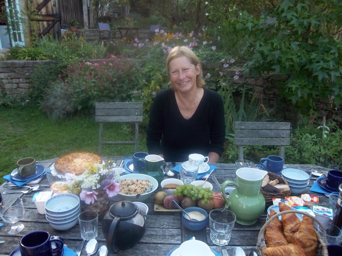 Bed and Breakfast La Tour Marcilly-la-Gueurce Esterno foto